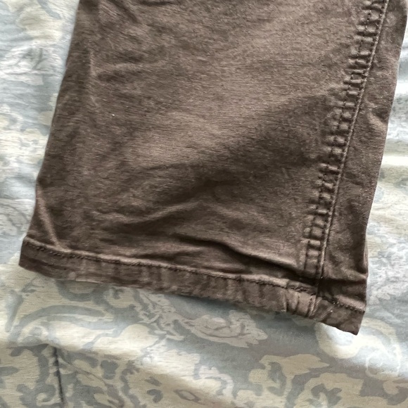 ❄️SOLD❄️ men’s outdoors Khaki’s Sz. 38w x 30L - Picture 9 of 9